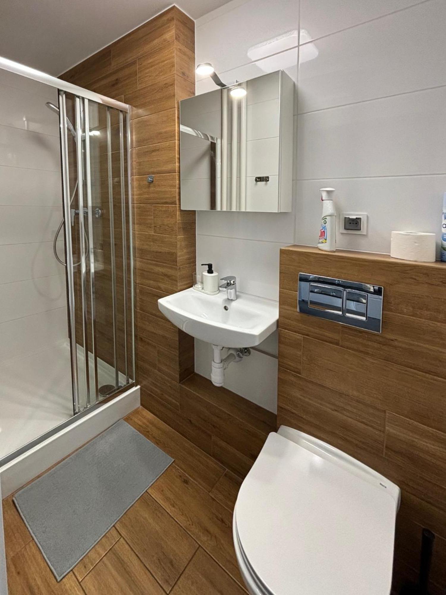 Sweet Life Apartment Next To Metro Station Varsovia Exterior foto