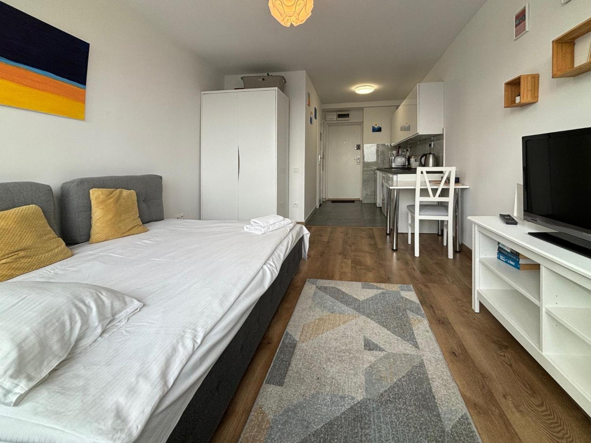 Sweet Life Apartment Next To Metro Station Varsovia Exterior foto
